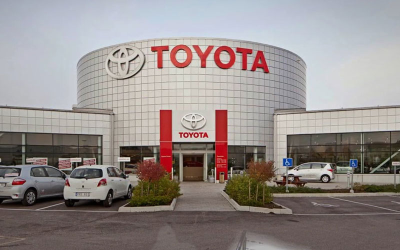 تويوتا تستأنف الإنتاج في معظم مصانع تجميع السيارات باليابان