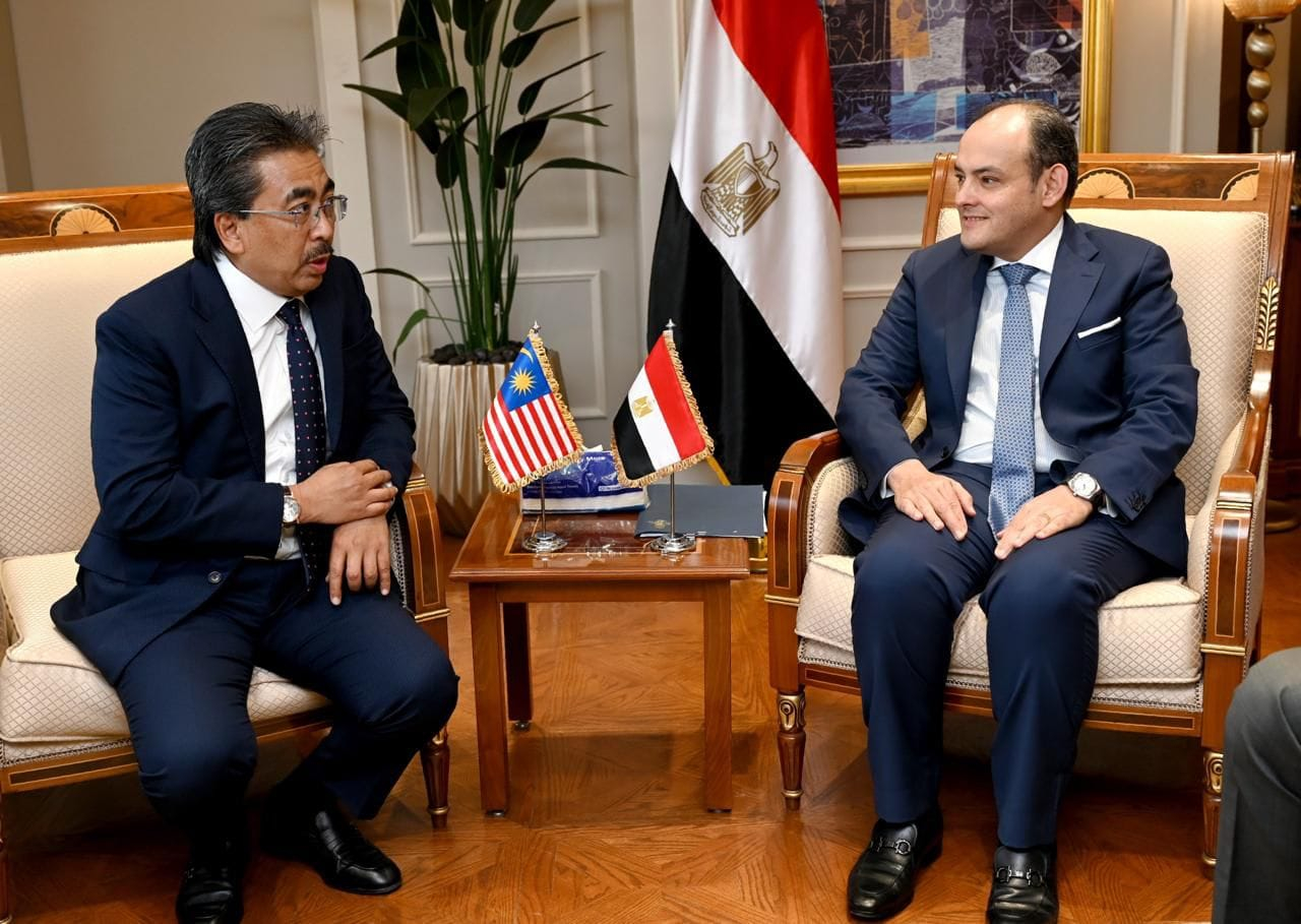 تعزيز التعاون التجاري والاستثماري بين مصر وماليزيا