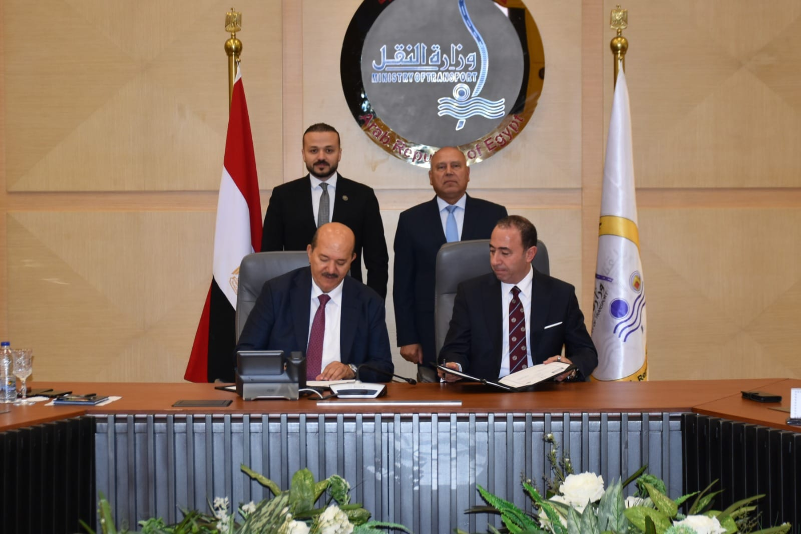 وزير النقل يشهد توقيع مذكرة تفاهم لإنشاء أول مشروع من نوعه في مصر لتخريد السفن بميناء دمياط