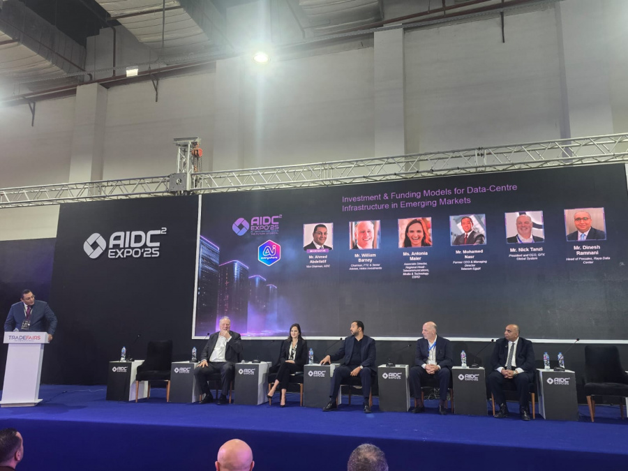 خبراء الاستثمار في مراكز البيانات خلال Cairo ICT: 
مصر وجهة أساسية للنمو العالمي