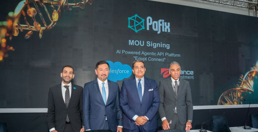 eFinance توقّع مذكرة تفاهم مع Salesforce لإطلاق منصة واجهات برمجة التطبيقات المدعومة بالذكاء الاصطناعي
