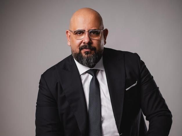 التجاري وفا بنك إيجيبت يُعين أحمد درويش مساعدًا للعضو المنتدب  