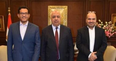 الرئيس التنفيذي الجديد لعرب سات يزور مدينة الإنتاج الإعلامي لبحث سبل التعاون المشترك