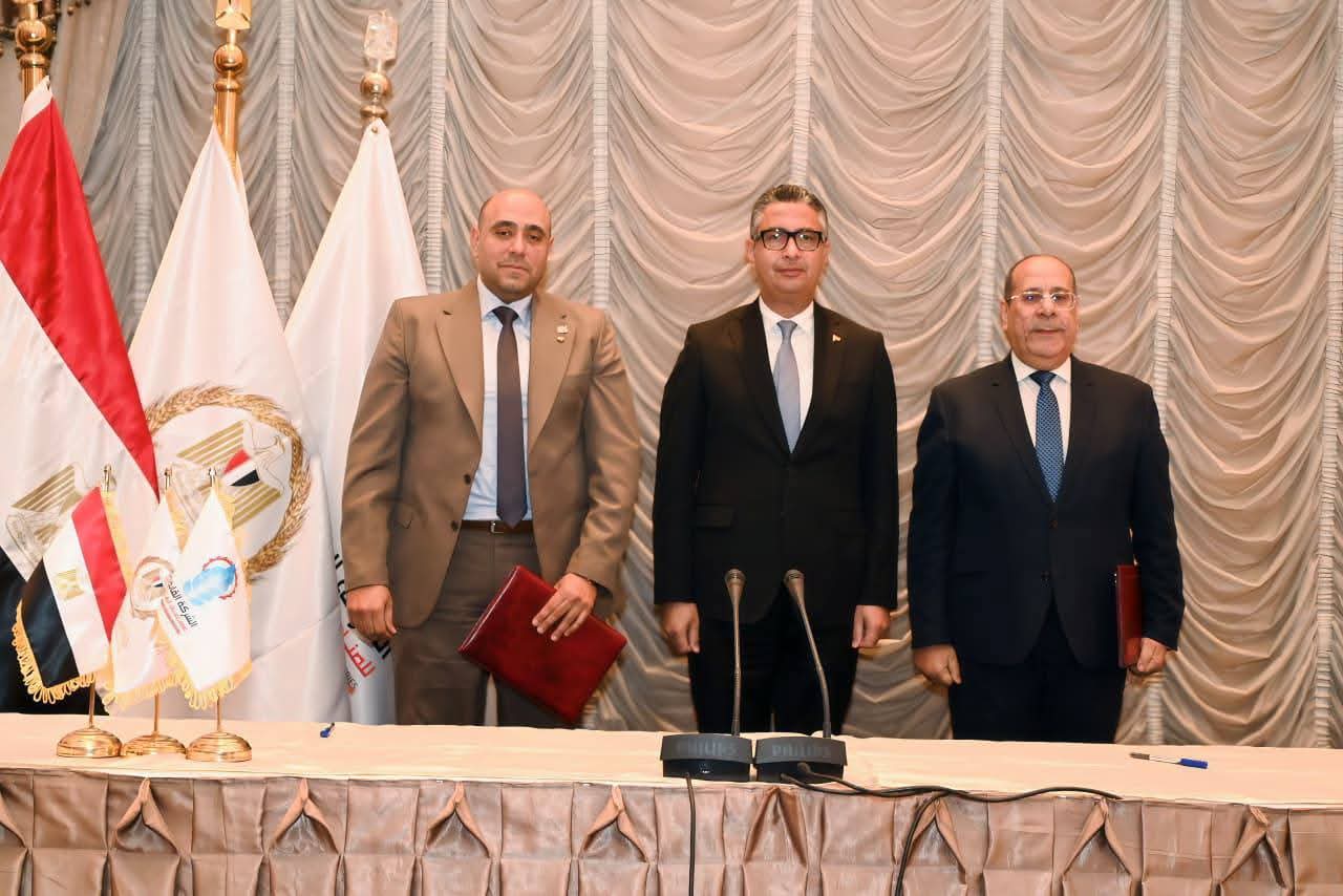 بحضور وزير التموين.. توقيع بروتوكول تعاون لتنفيذ مبادرة «المليون كرتونة إلكترونية» خلال شهر رمضان