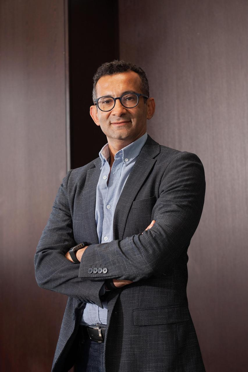 أحمد يحيى: الاستثمار في التكنولوجيا المالية والمدفوعات على رأس أولويات إي آند  خلال المرحلة الحالية